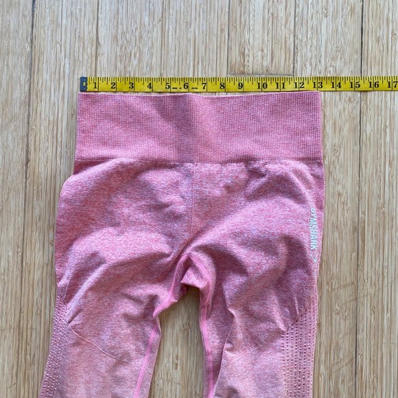 Women’s Gymshark Ombre Peach/Pink Seamless Leggings, Size M - Picture 8 of 10
